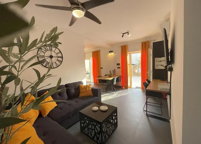 Apartament Valkane Pula