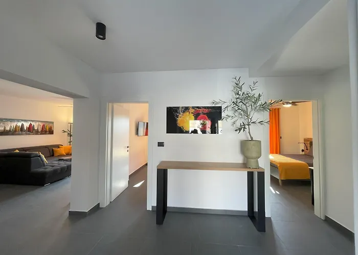 Valkane Apartament *
