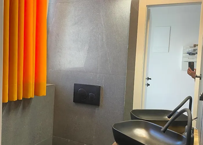 Apartament Valkane *