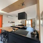 Valkane Apartment *