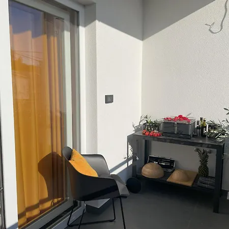 Valkane Apartment